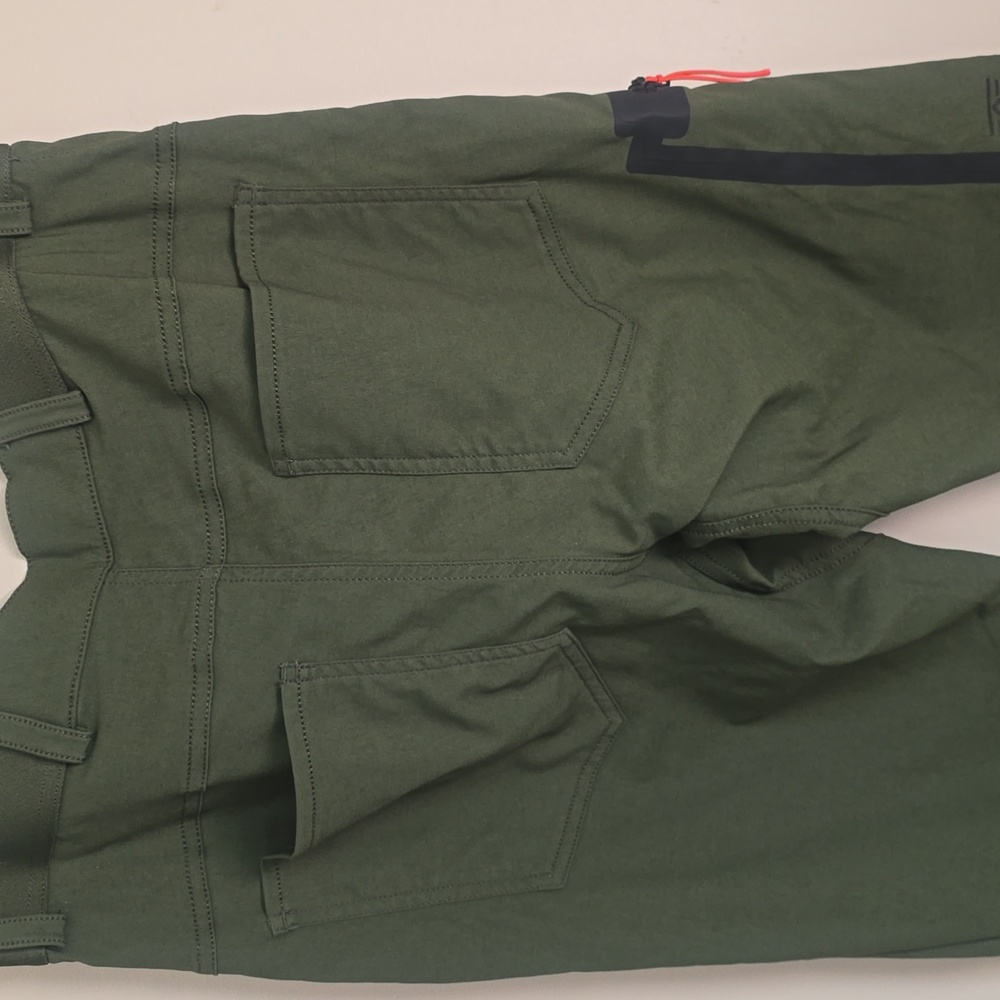 FOEHN Men's Brise Schoeller Pant Olive Green 32" inseam - Picture 8 of 16